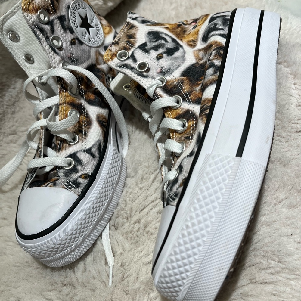 Chuck Taylor All Star Lift Platform Canvas, Kitten/Cat faces